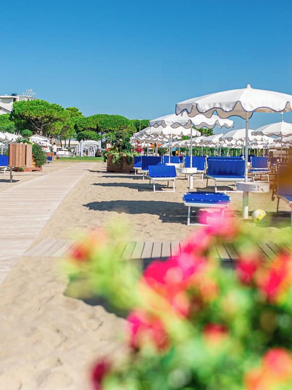 Private beach nearby, sun-loungers, beach umbrellas, beach volleyball
