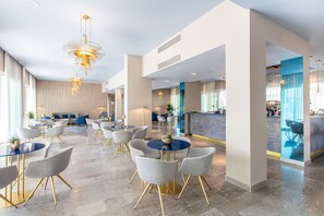 Bar (in der Unterkunft)