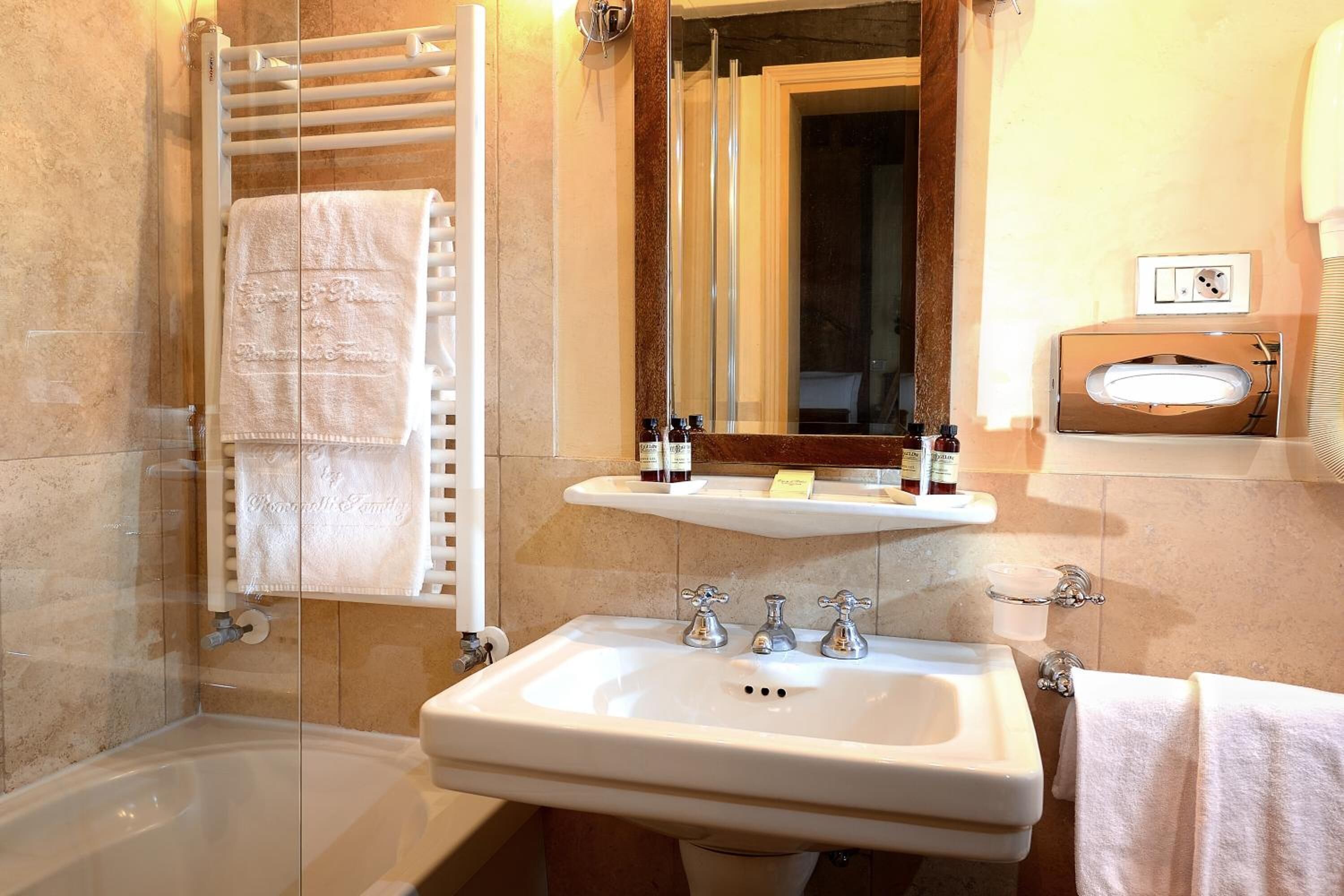 bathroom | free toiletries, hair dryer, towels