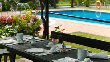 Servei de restauració a l'aire lliure