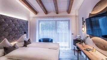 Double Room | Peti besi dalam bilik, langsir/tirai gelap terus, kalis bunyi