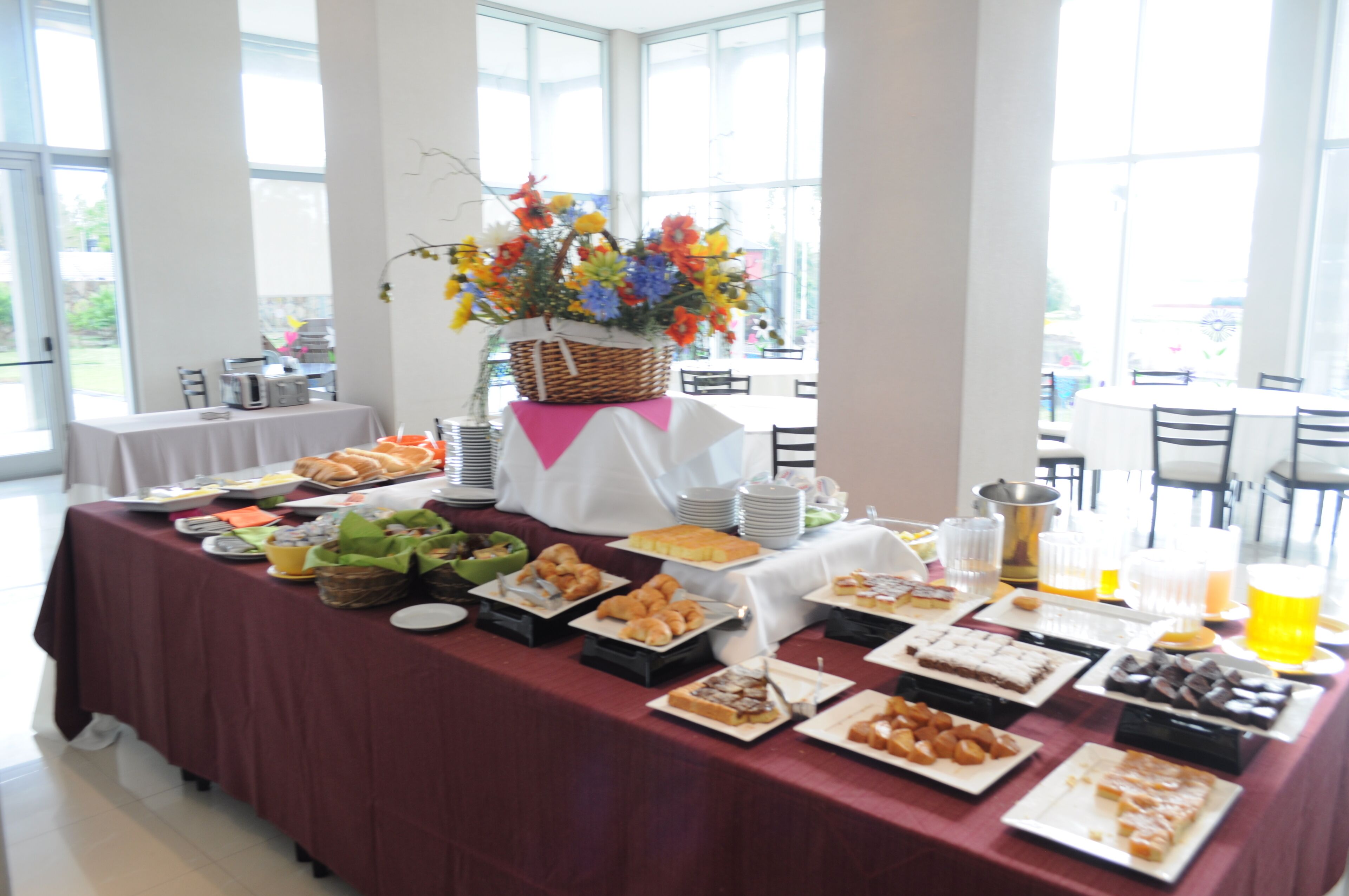 Desayuno continental incluido todos los días 