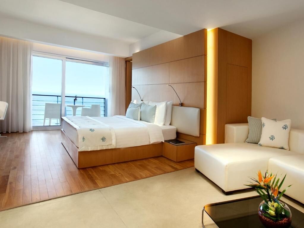 Ropa de cama de alta calidad y artículos del minibar gratis 
