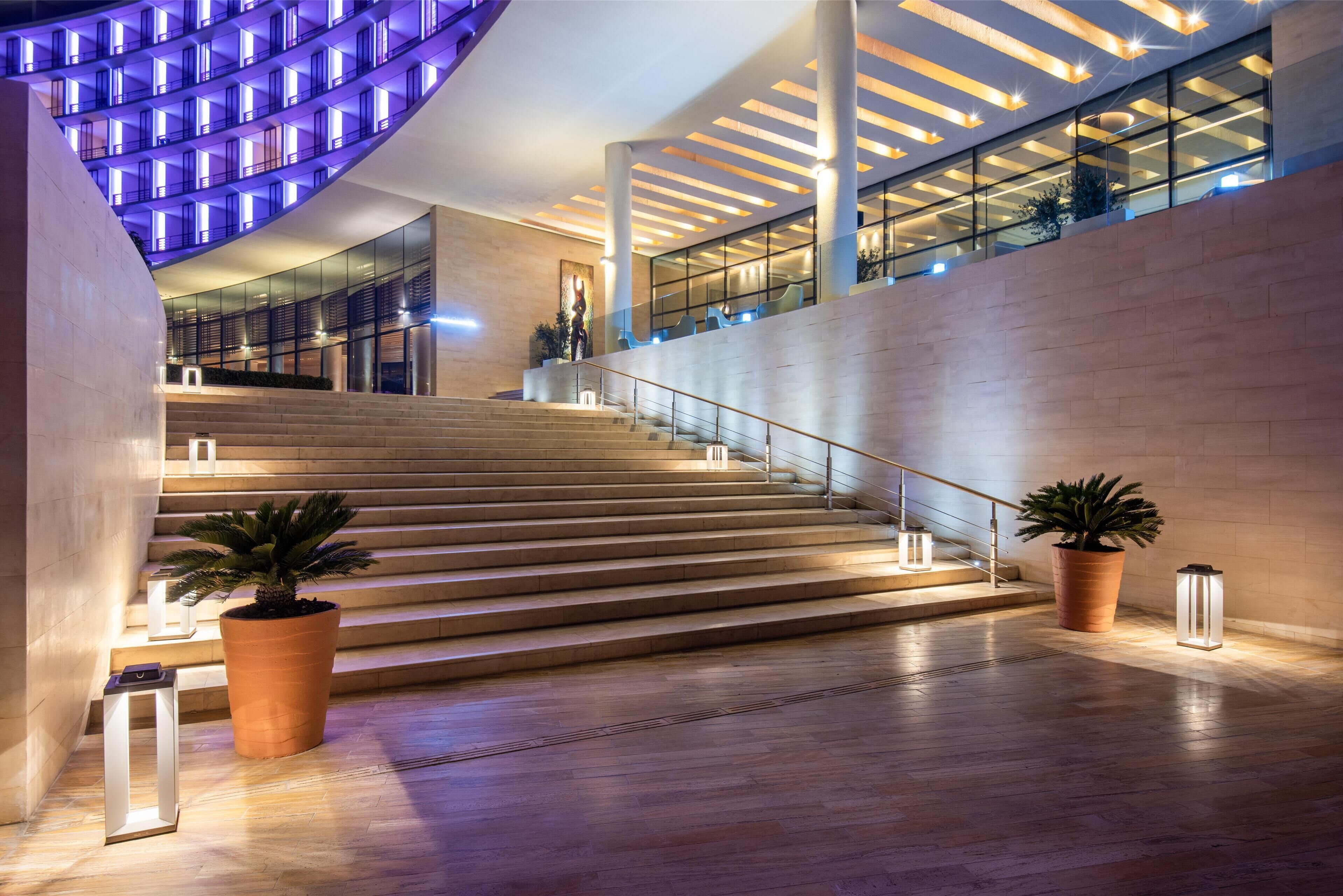 private beach, free beach cabanas, sun-loungers, beach umbrellas