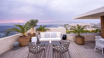 Ocean views, open daily