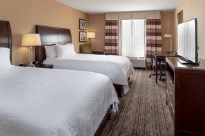 In-room safe, laptop workspace, iron/ironing board - Hilton Garden Inn St. Louis Airport (St. Louis)