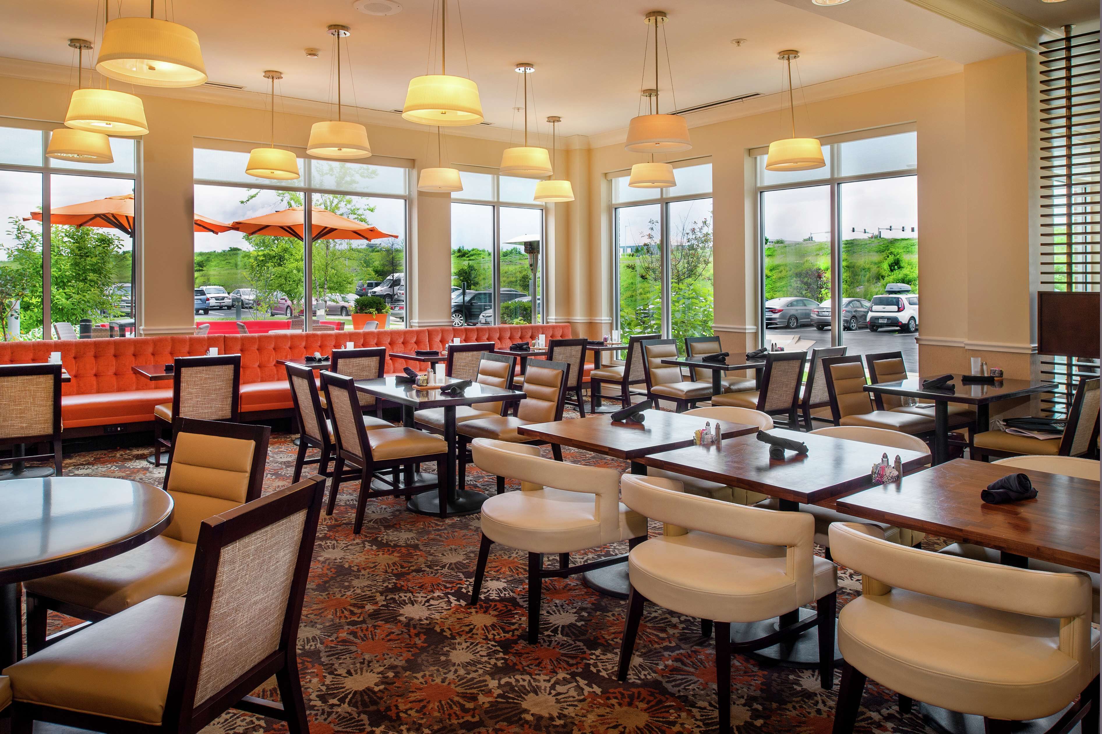 breakfast, lunch and dinner served