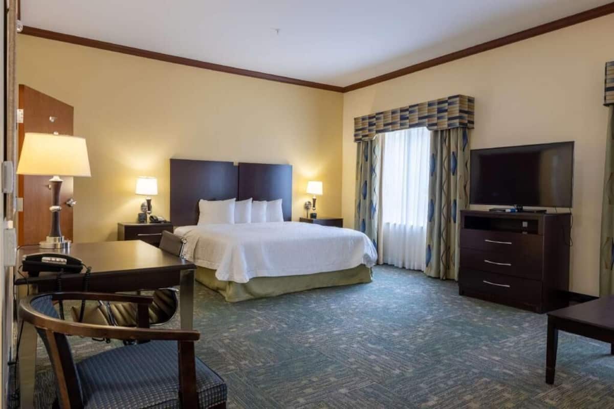 Iron/ironing board, free cribs/infant beds, rollaway beds, free WiFi