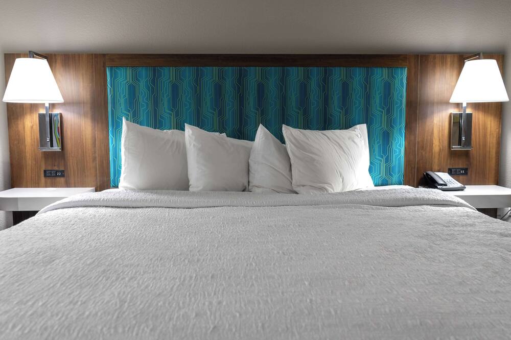 luxury hotels in Lake Geneva