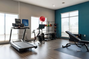 Fitness facility - Hampton Inn Elkhorn Lake Geneva Area (Elkhorn)
