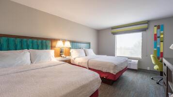 Two queen beds non smoking