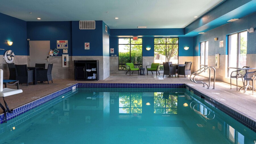 Hampton Inn Elkhorn Lake Geneva Area