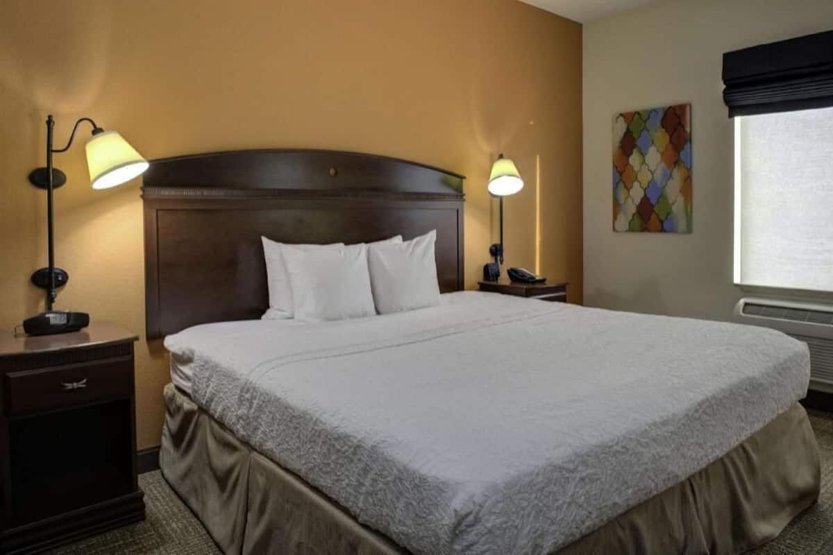 In-room safe, desk, iron/ironing board, free cribs/infant beds