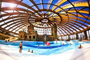 Water park - Aquaworld Resort Budapest (Budapest)