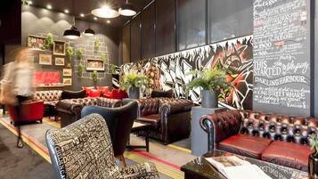 Desayuno para llevar todos los días (con cargo)