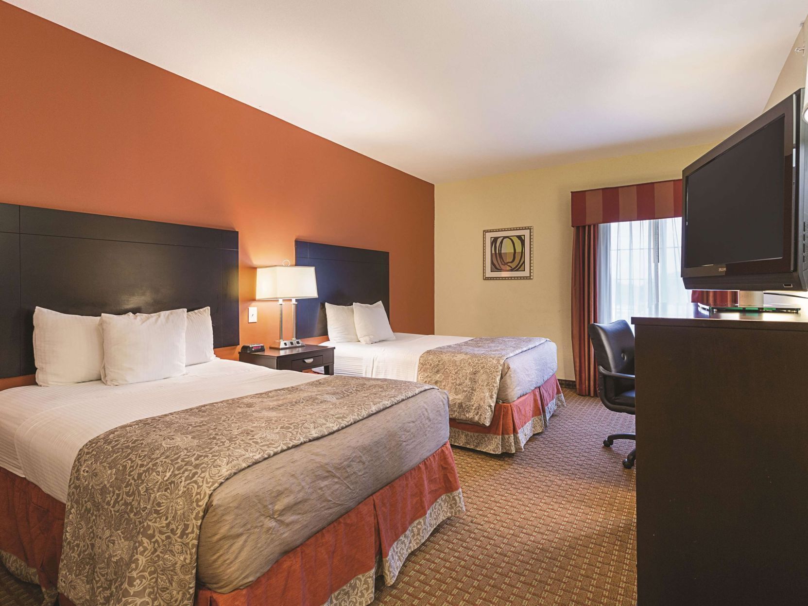 Premium bedding, pillowtop beds, desk, iron/ironing board