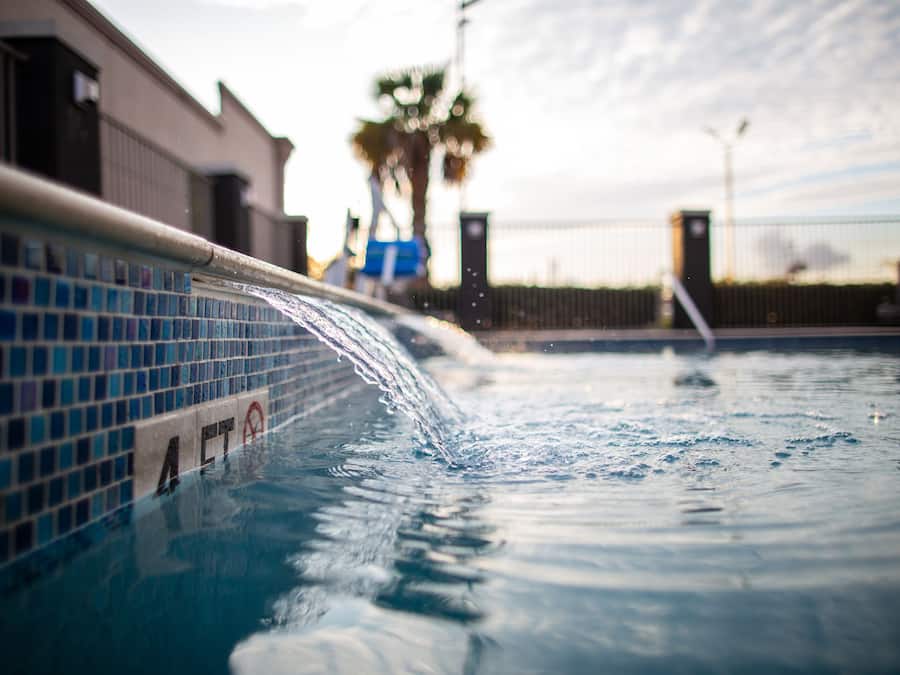 Outdoor pool, pool loungers