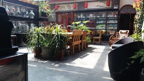 Lobby - Tiananmen Best Year Courtyard Hotel (Beijing)