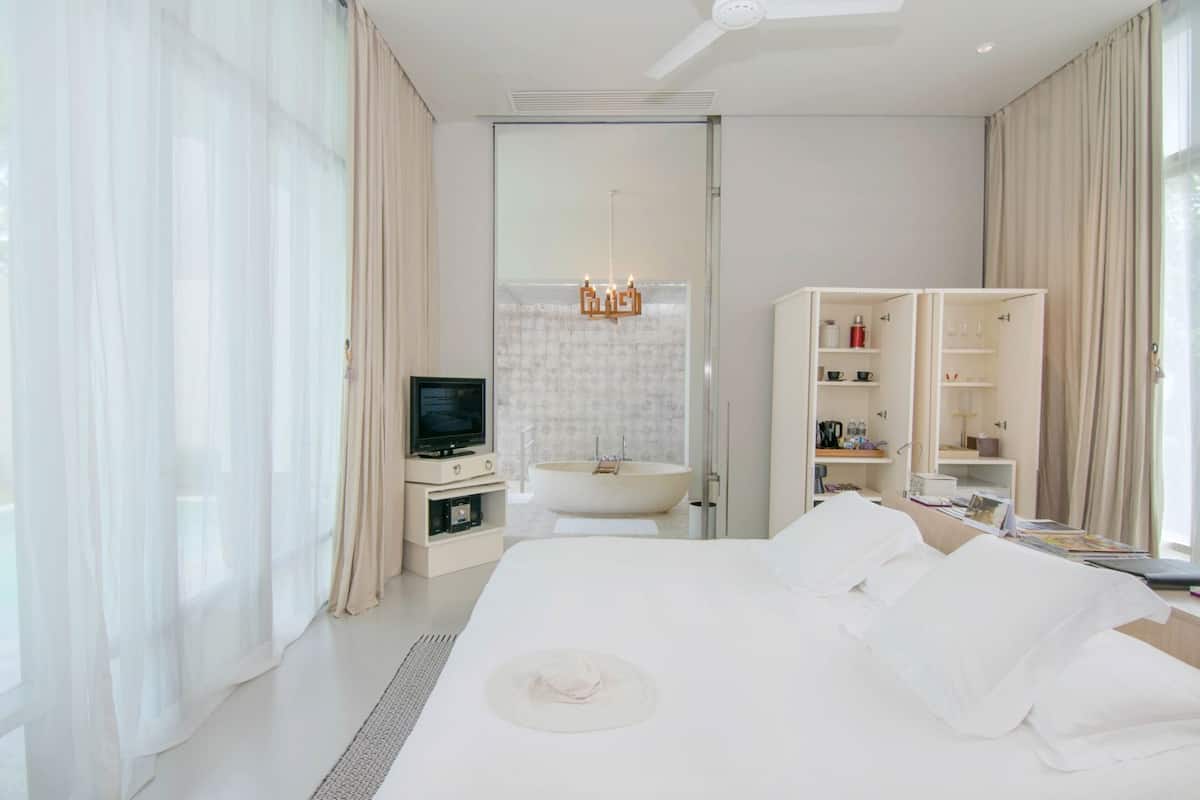 Literie de qualité supérieure, minibar, coffres-forts dans les chambres