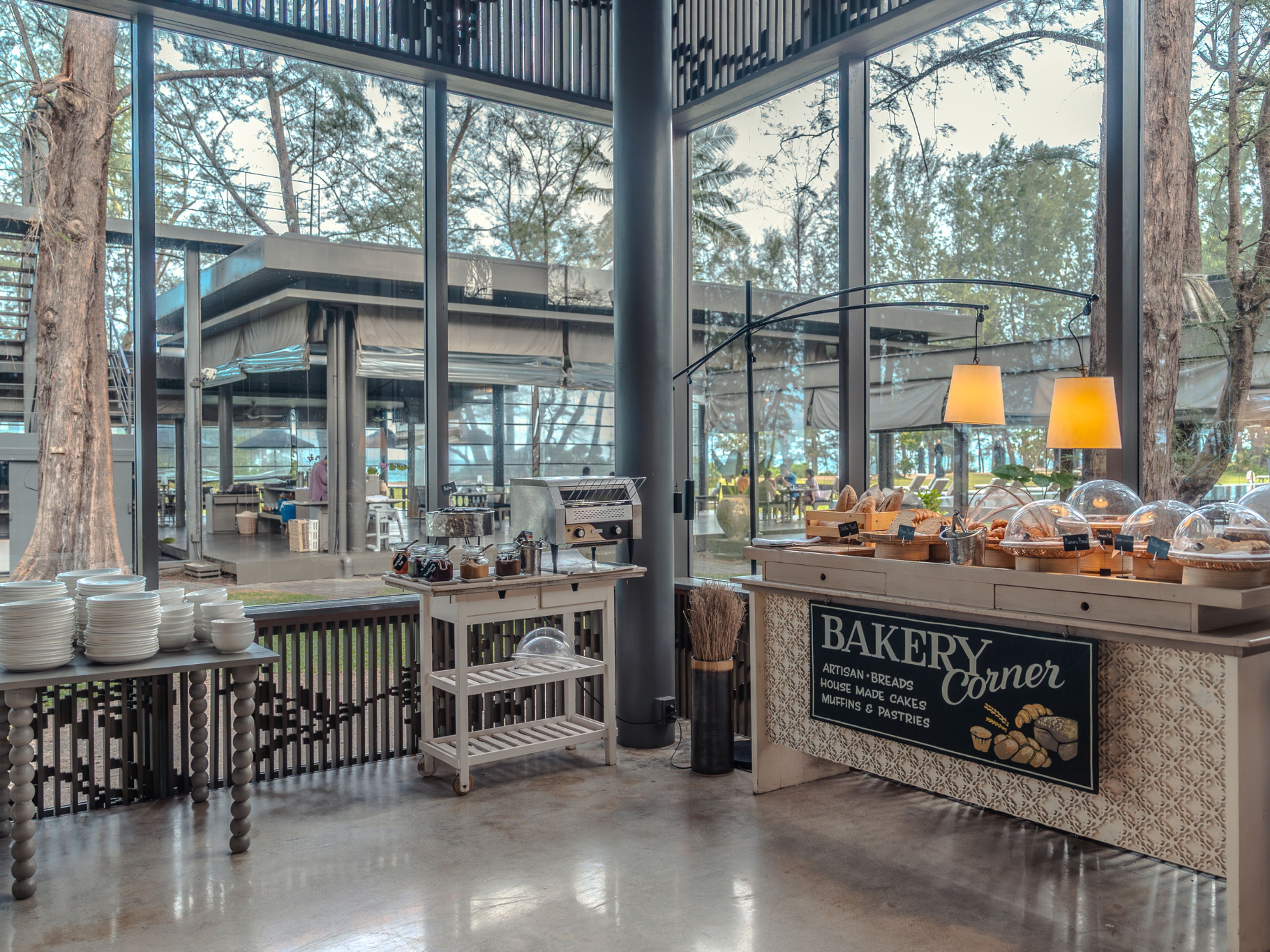 Breakfast area