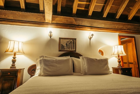 Family Duplex, 2 Bedrooms | Premium bedding, in-room safe, desk, iron/ironing board