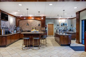 Restaurant - Staybridge Suites Wilmington E by IHG (Wilmington)