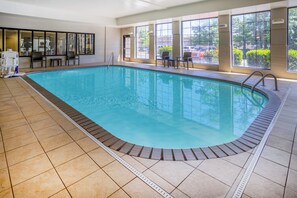 Pool - Staybridge Suites Wilmington E by IHG (Wilmington)