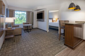 Suite, 2 Bedrooms, Kitchen (& Sofa Bed) | 1 bedroom, premium bedding, in-room safe, desk