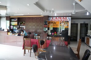 Reception - Lamai Apartment (Patong)