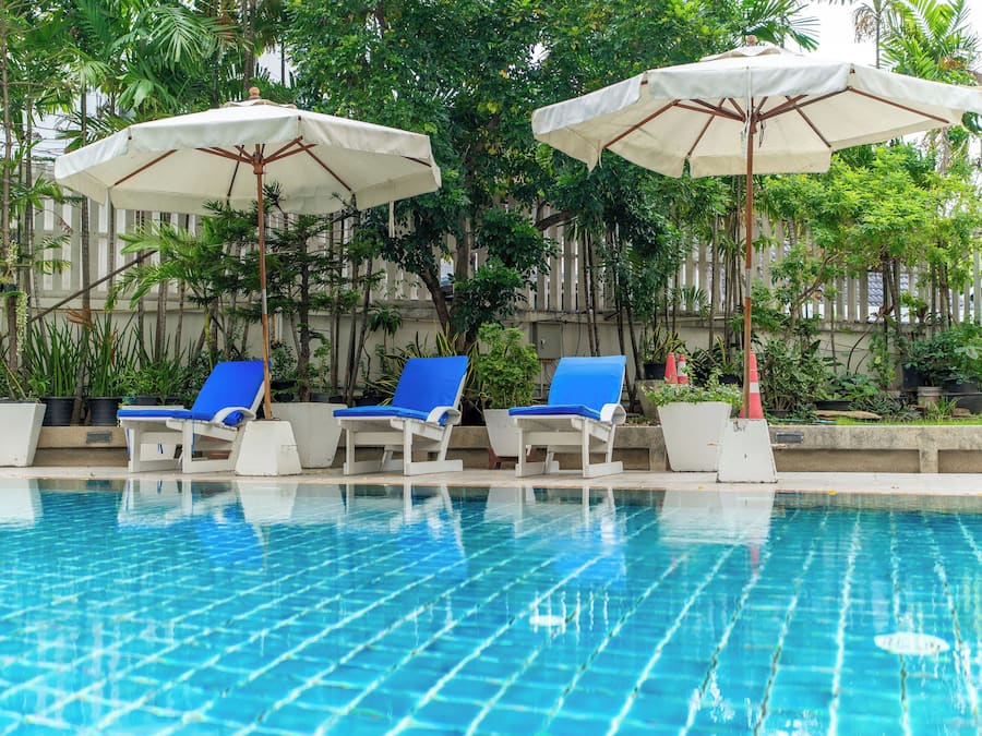 Outdoor pool, pool umbrellas, sun loungers