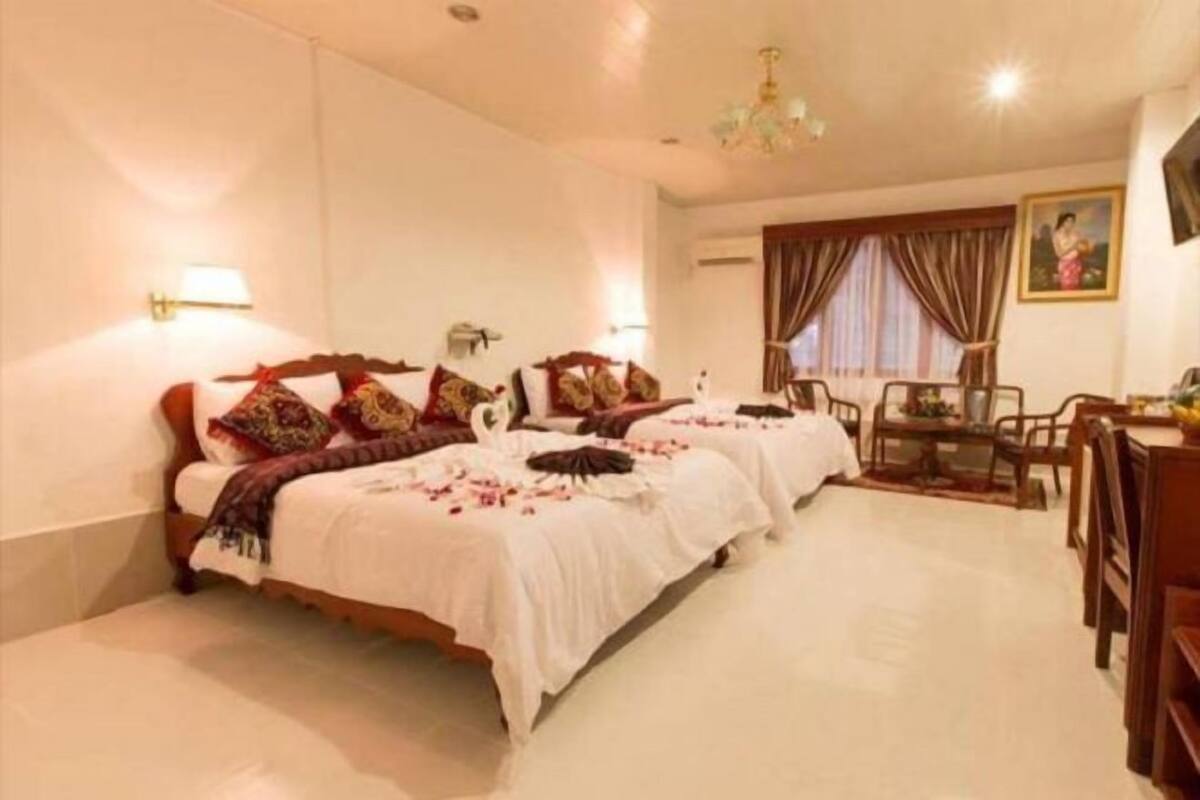 Literie hypoallergénique, minibar, coffres-forts dans les chambres