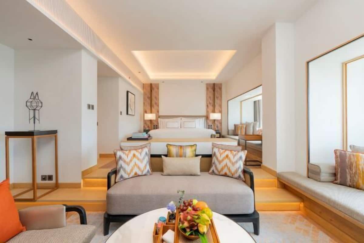 Minibar, in-room safe, desk, blackout curtains