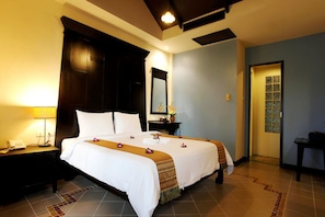 Minibar, in-room safe, free cots/infant beds, rollaway beds - Patong Cottage (Patong)