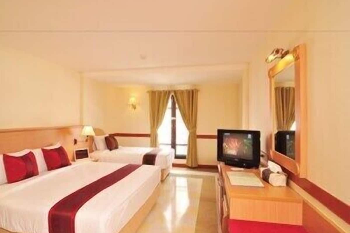 Coffres-forts dans les chambres, rideaux occultants, Wi-Fi gratuit
