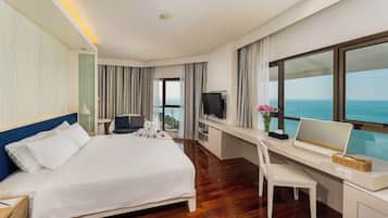 Honeymoon Suite Sea View Main Wing | Skrivebord, skrivebord for bærbar PC, wi-fi (inkludert) og sengetøy