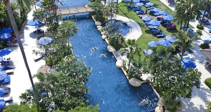 Jomtien Palm Beach Hotel And Resort