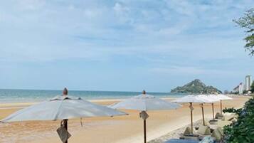 On the beach, white sand, beach bar