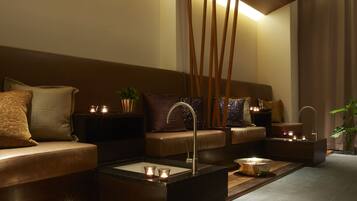 Couples treatment room(s), body treatments, aromatherapy, body scrubs