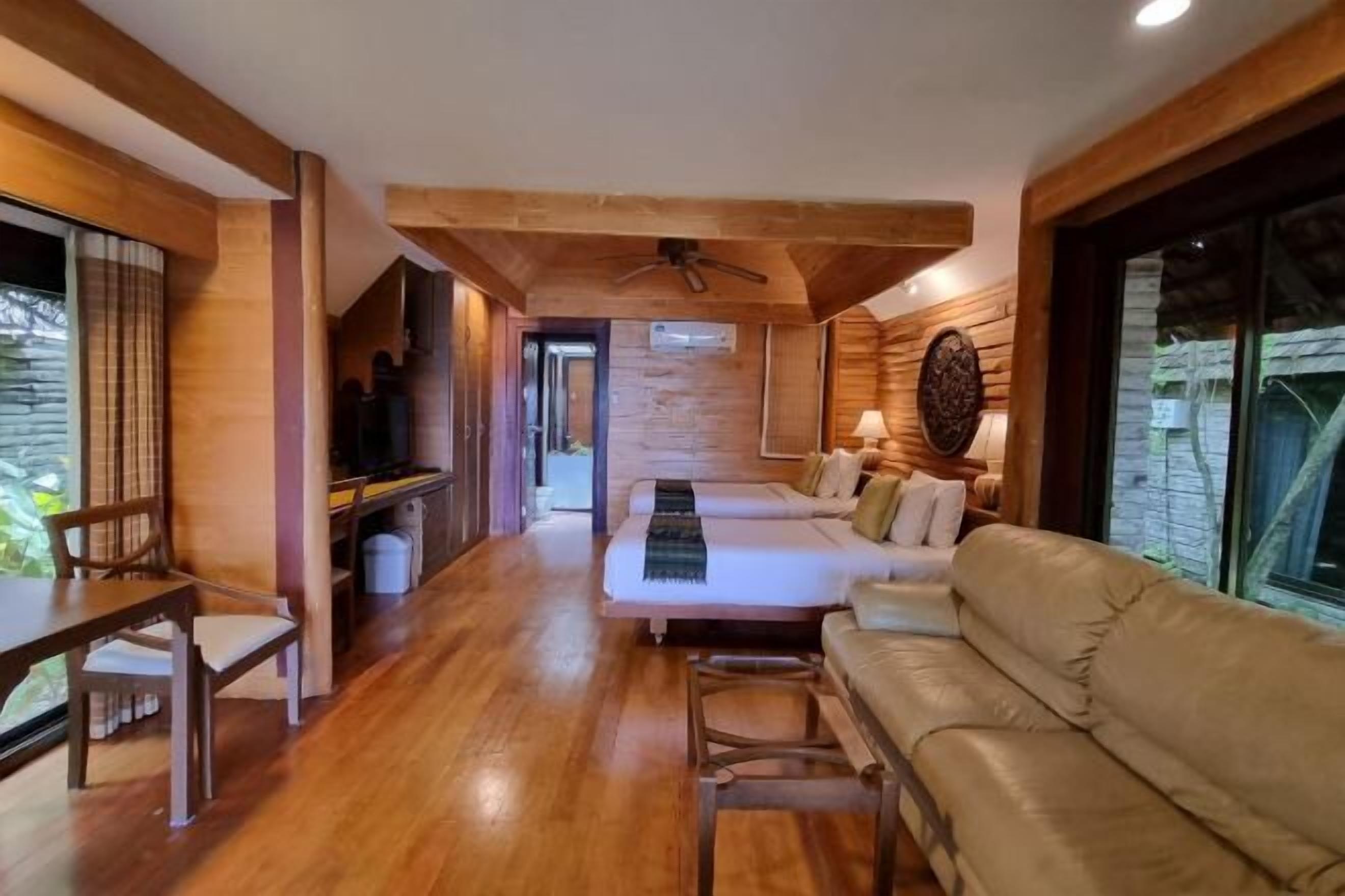 Minibar, in-room safe, blackout drapes, soundproofing