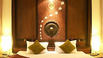 Superior-huone | Minibaari, tallelokero huoneessa, Wi-Fi