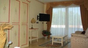 25-Zoll-Fernseher mit Satellitenempfang