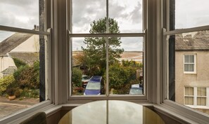 Deluxe Room, Ensuite - The Pennington Hotel (Ravenglass)