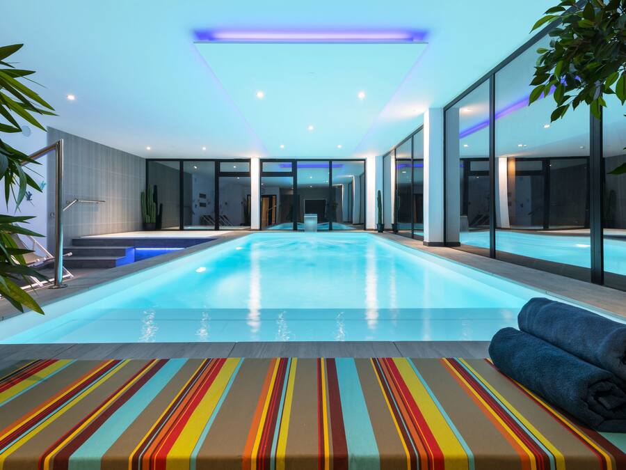 Sale per trattamenti di coppia, sauna, vasca idromassaggio, bagno turco