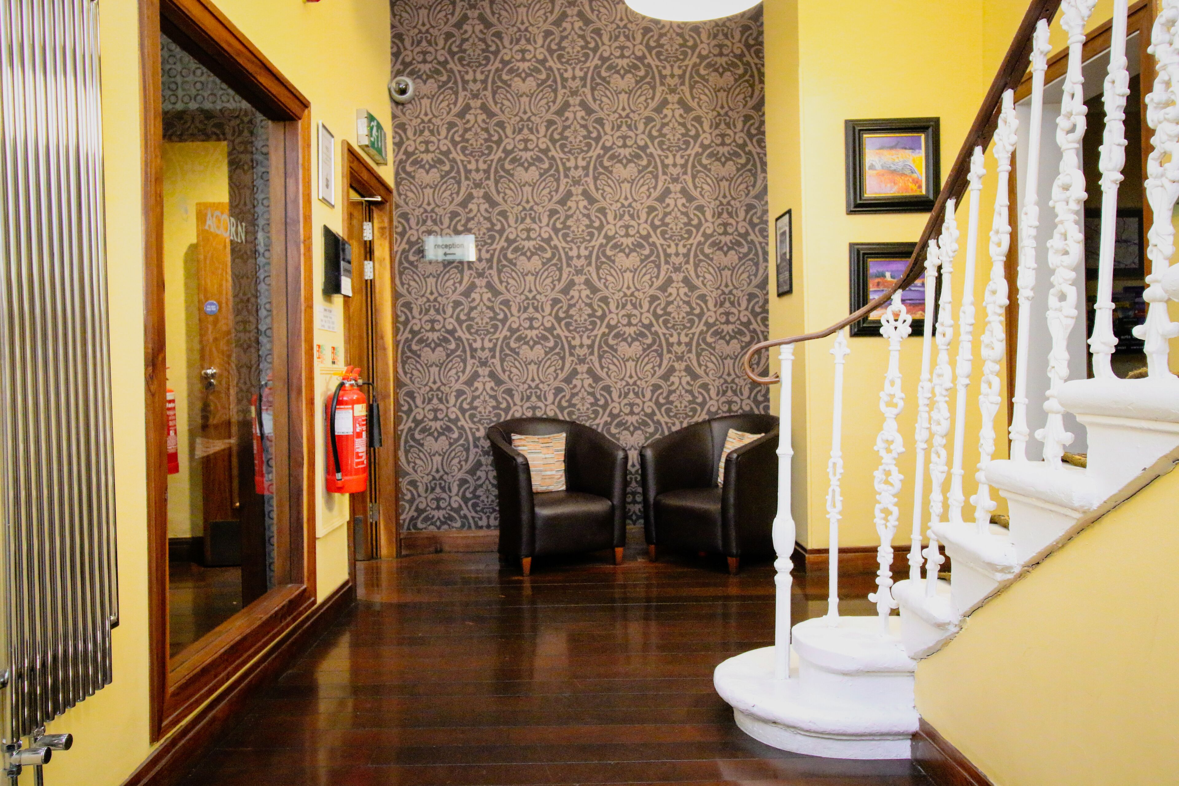 Sala de estar en el lobby