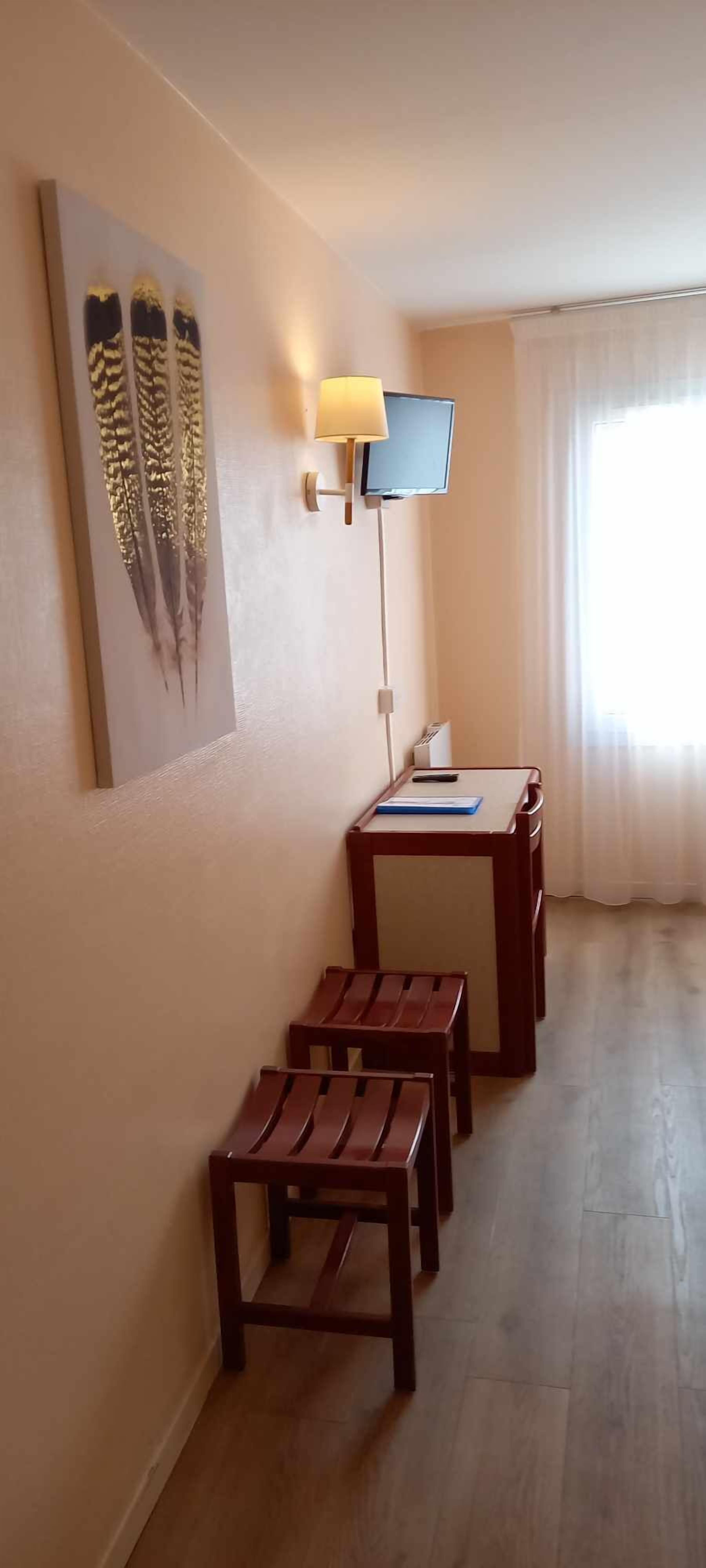 triple room | 1 bedroom, premium bedding, desk, soundproofing