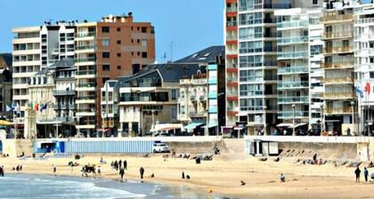 Hôtel SABLES D'O et son restaurant "LE 16 BIS"