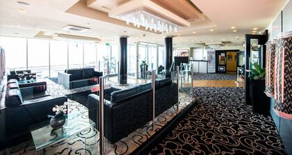 Tiffanys Hotel