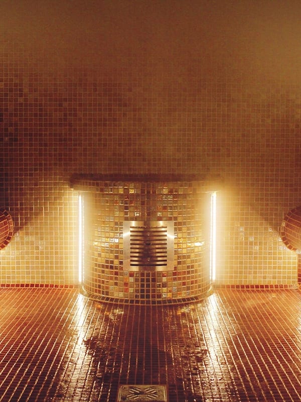 Couples treatment room(s), Swedish massages, sports massages, facials