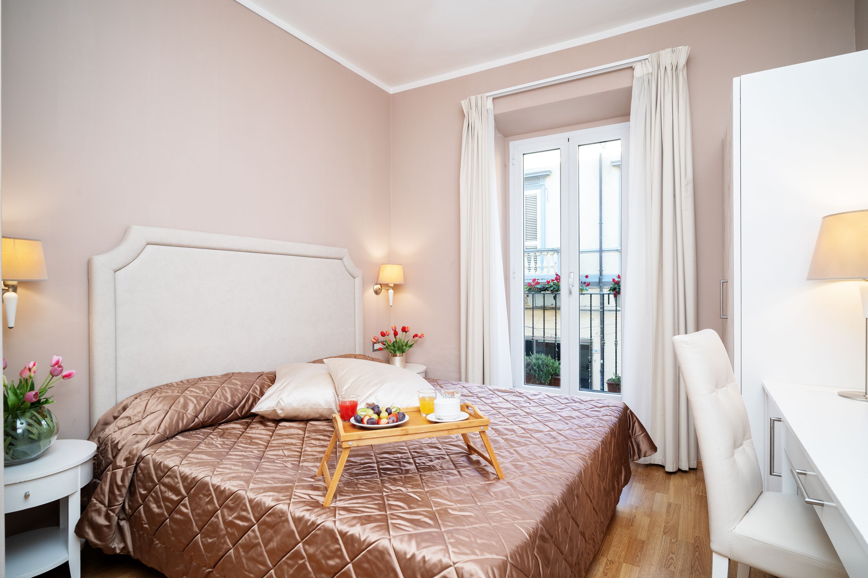 superior double or twin room, 1 bedroom, balcony, city view | hypo-allergenic bedding, down duvets, pillow-top beds, minibar