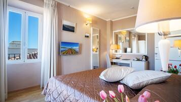 Quarto casal ou duplo superior, 1 quarto, sacada, vista para a cidade | Roupas de cama antialérgicas, edredons de pluma